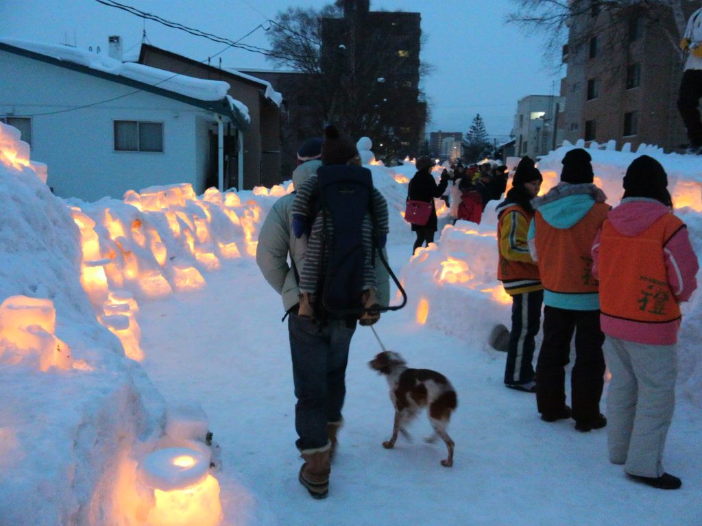 otaru-snow-candle-street