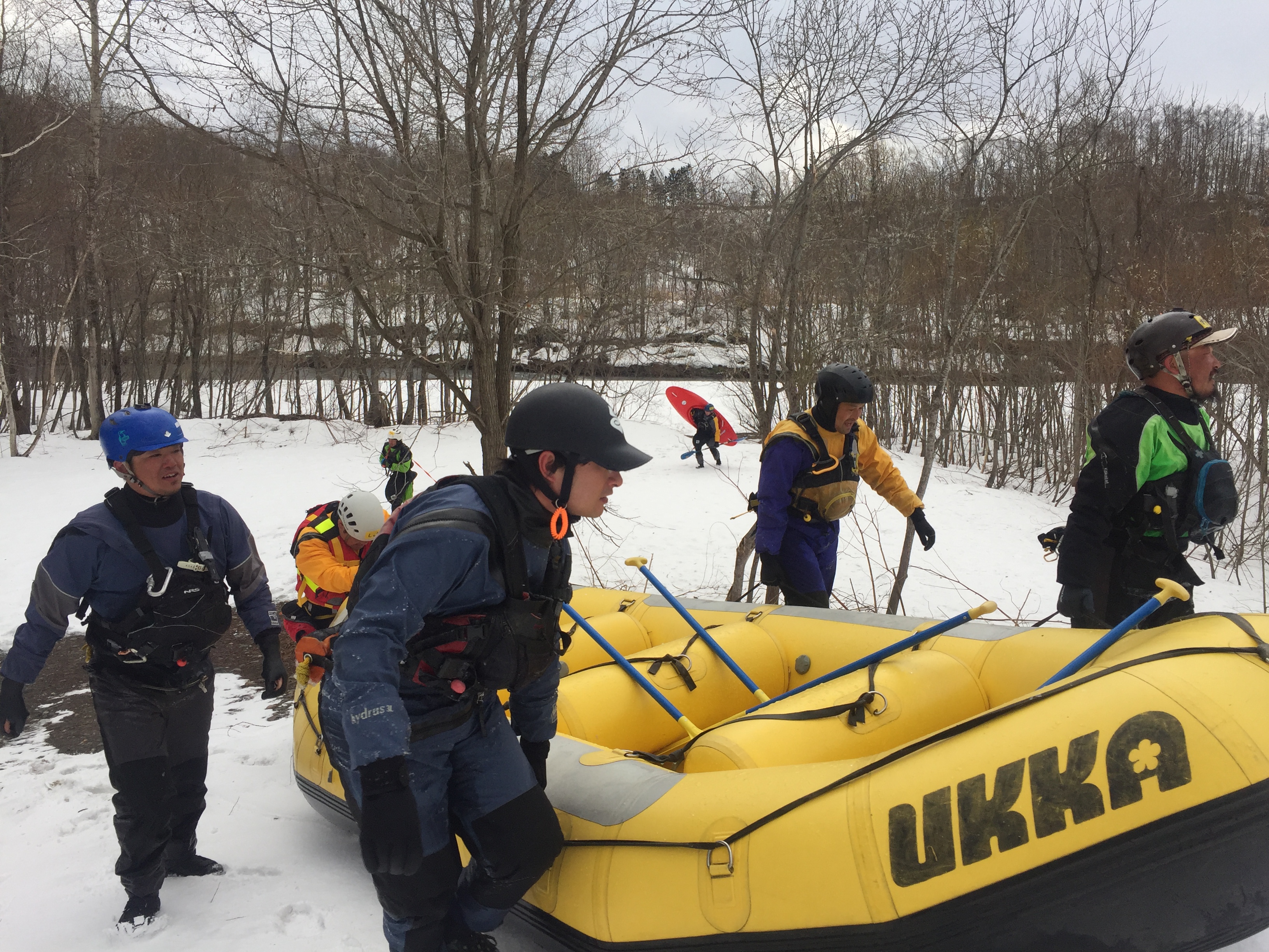 rafting-rescue1